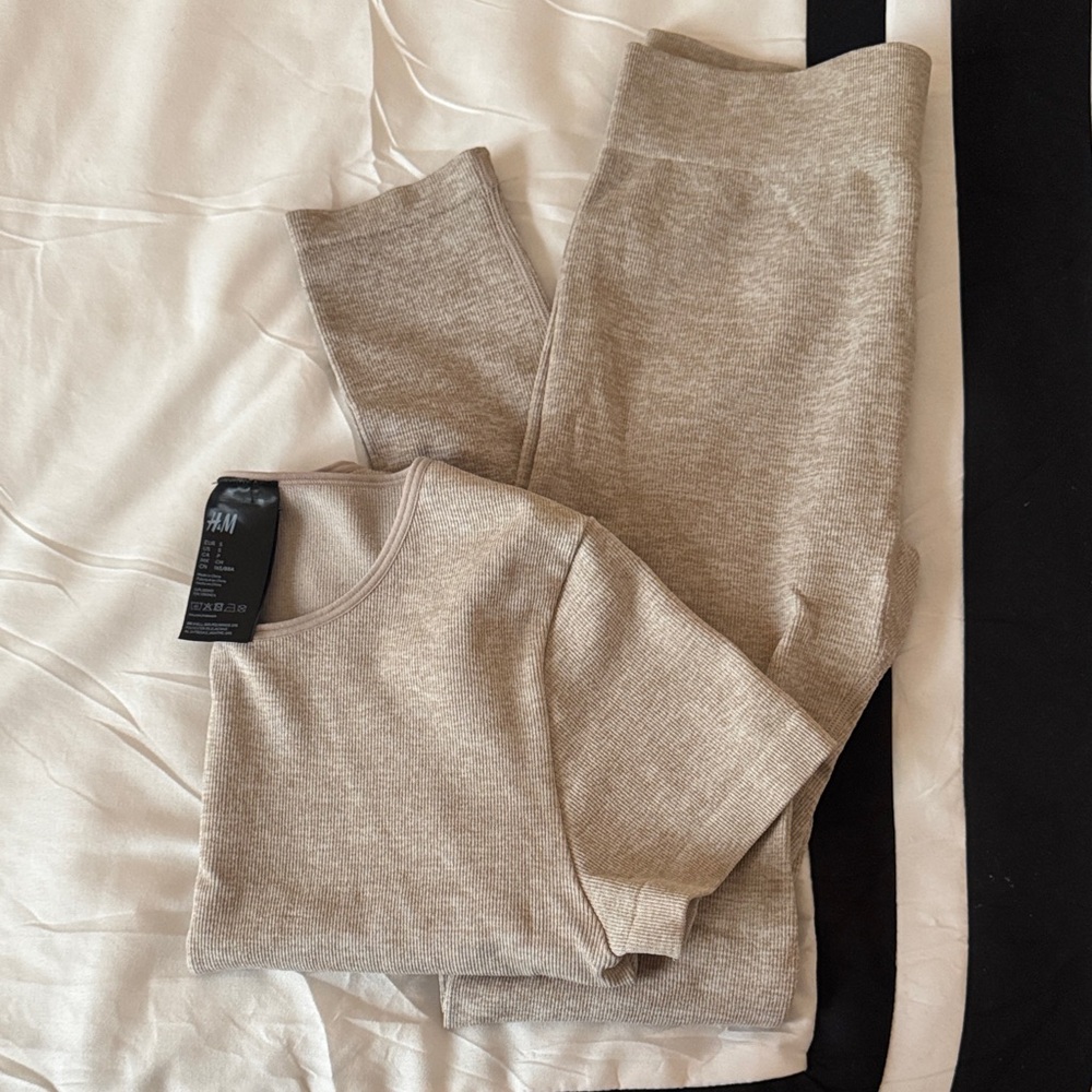 H&M Light Brown Knit Lounge Set